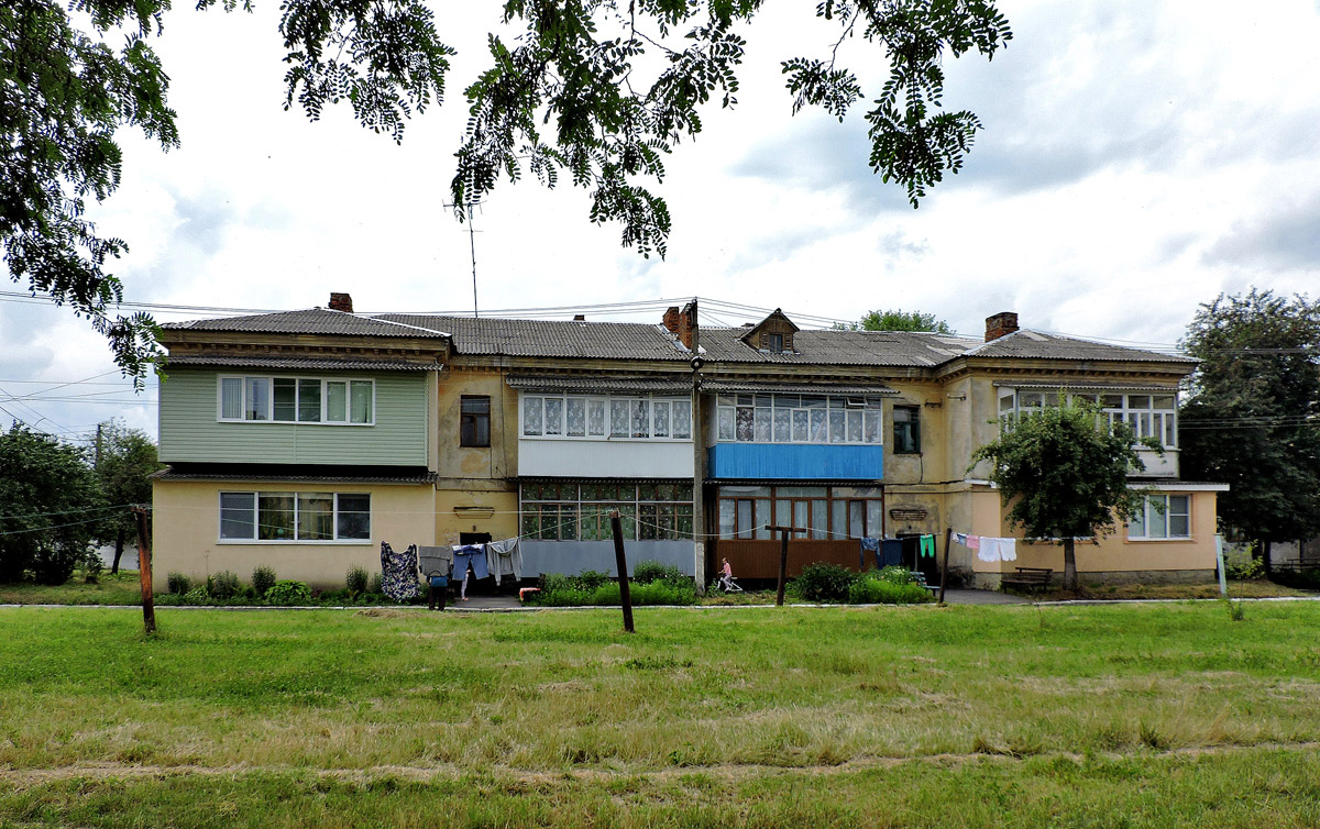 Червоноград, Улица Черновола, 18