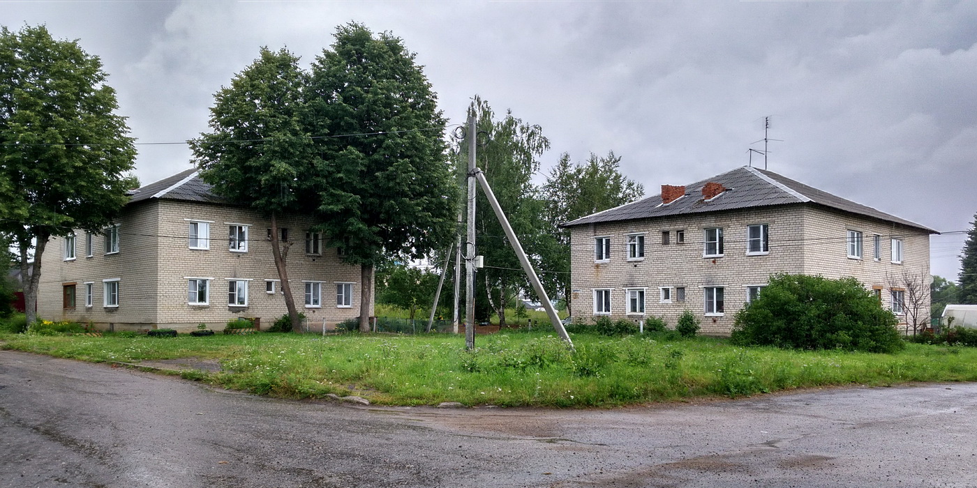 Переславский район, прочие н.п., с. Новое, Кирпичная улица, 3; с. Новое, Кирпичная улица, 4