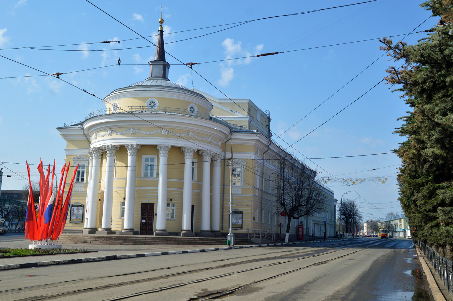 Орёл, Площадь Карла Маркса, 2