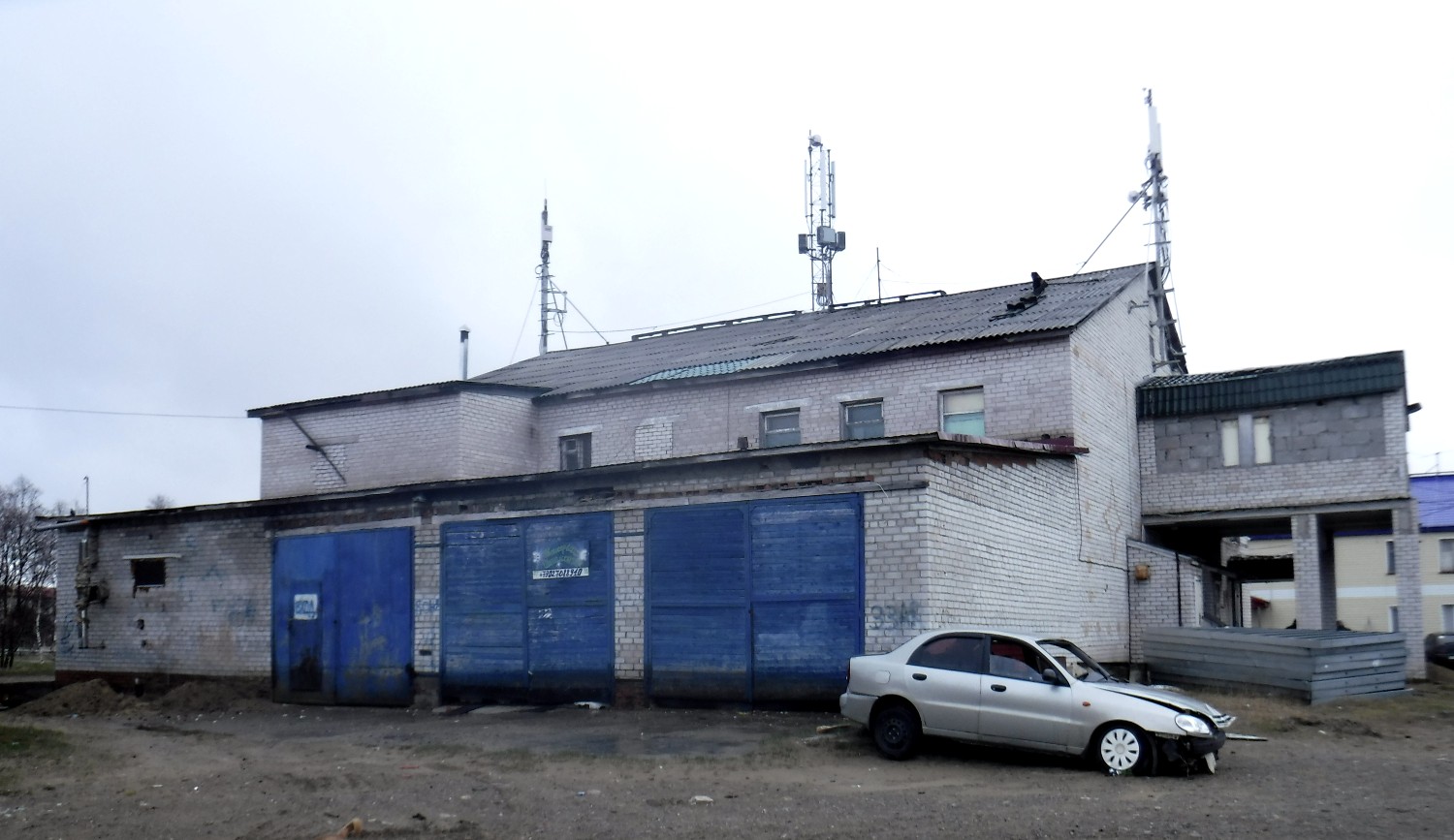 Искателей, Поморская улица, 2