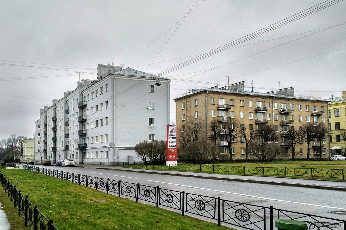 Санкт-Петербург, Кавалергардская улица, 21; Кавалергардская улица, 19