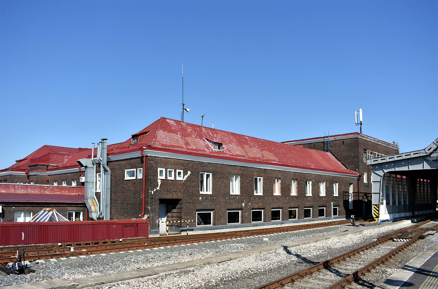 Калининград, Железнодорожная улица, 13-23