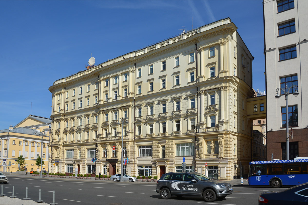 Москва, Неглинная улица, 2 / Театральный проезд, 3 стр. 2