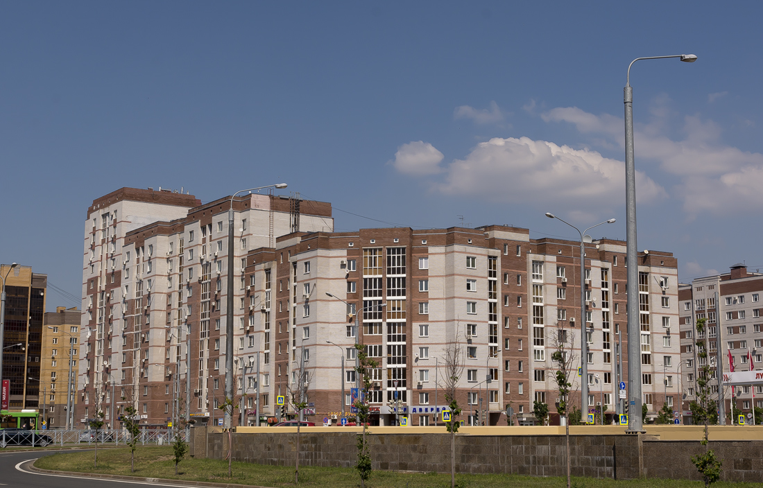 Казань, Чистопольская улица, 66; Чистопольская улица, 64