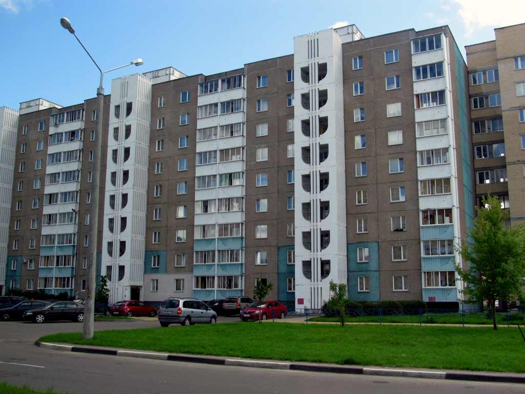 Солигорск, Улица Богомолова, 13
