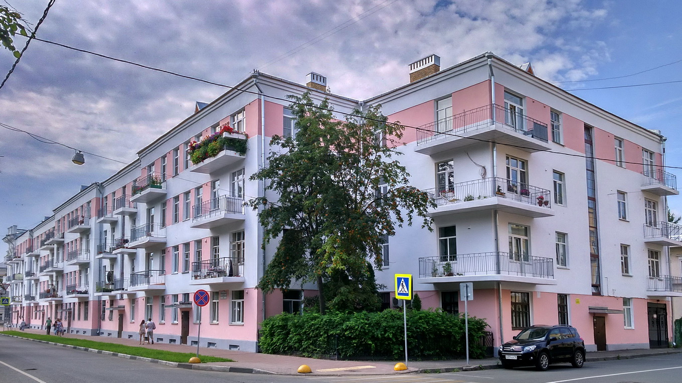Ярославль, Народный переулок, 6 / Улица Волкова, 1