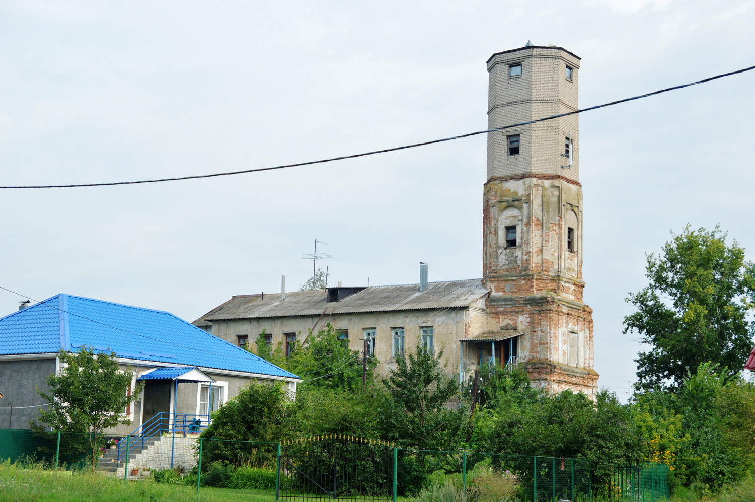 Рамонский район, прочие н.п., с. Горожанка, Школьная улица, 1