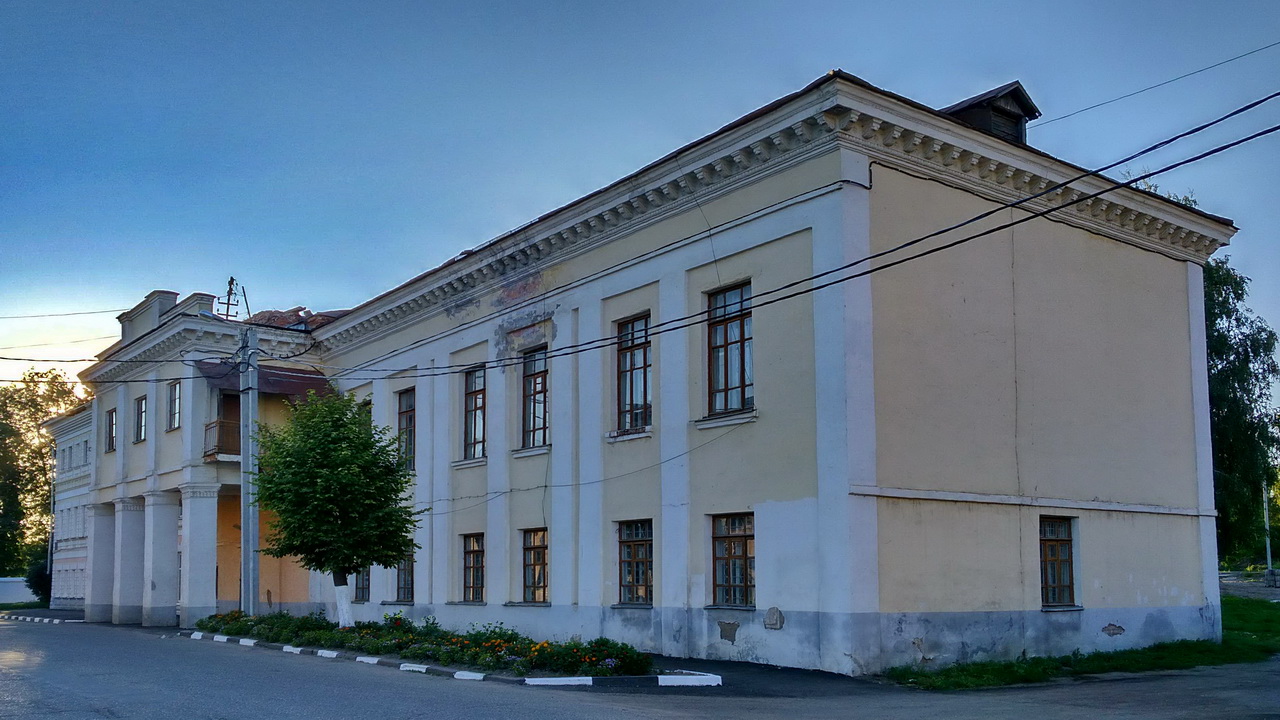 Yuryev-Polsky, Авангардский переулок, 1