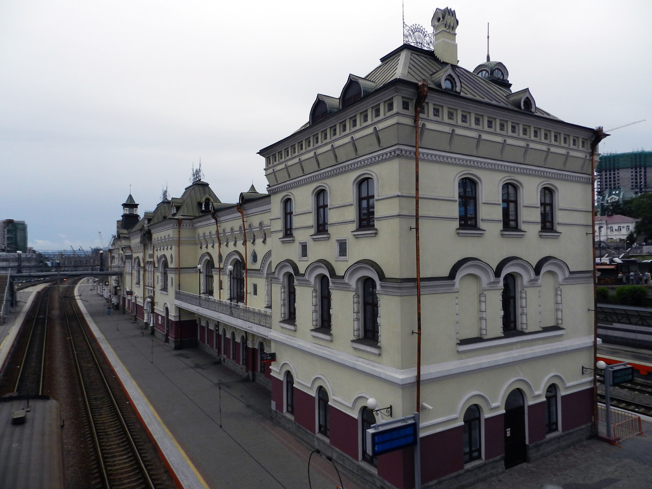 Владивосток, Алеутская улица, 2