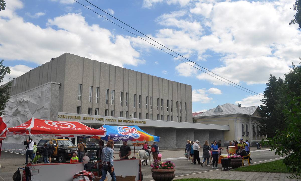 Омск, Улица Достоевского, 2