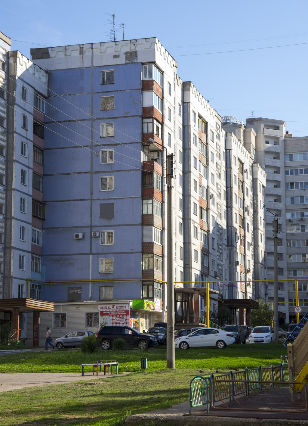 Novokuybyshevsk, Улица Бочарикова, 12