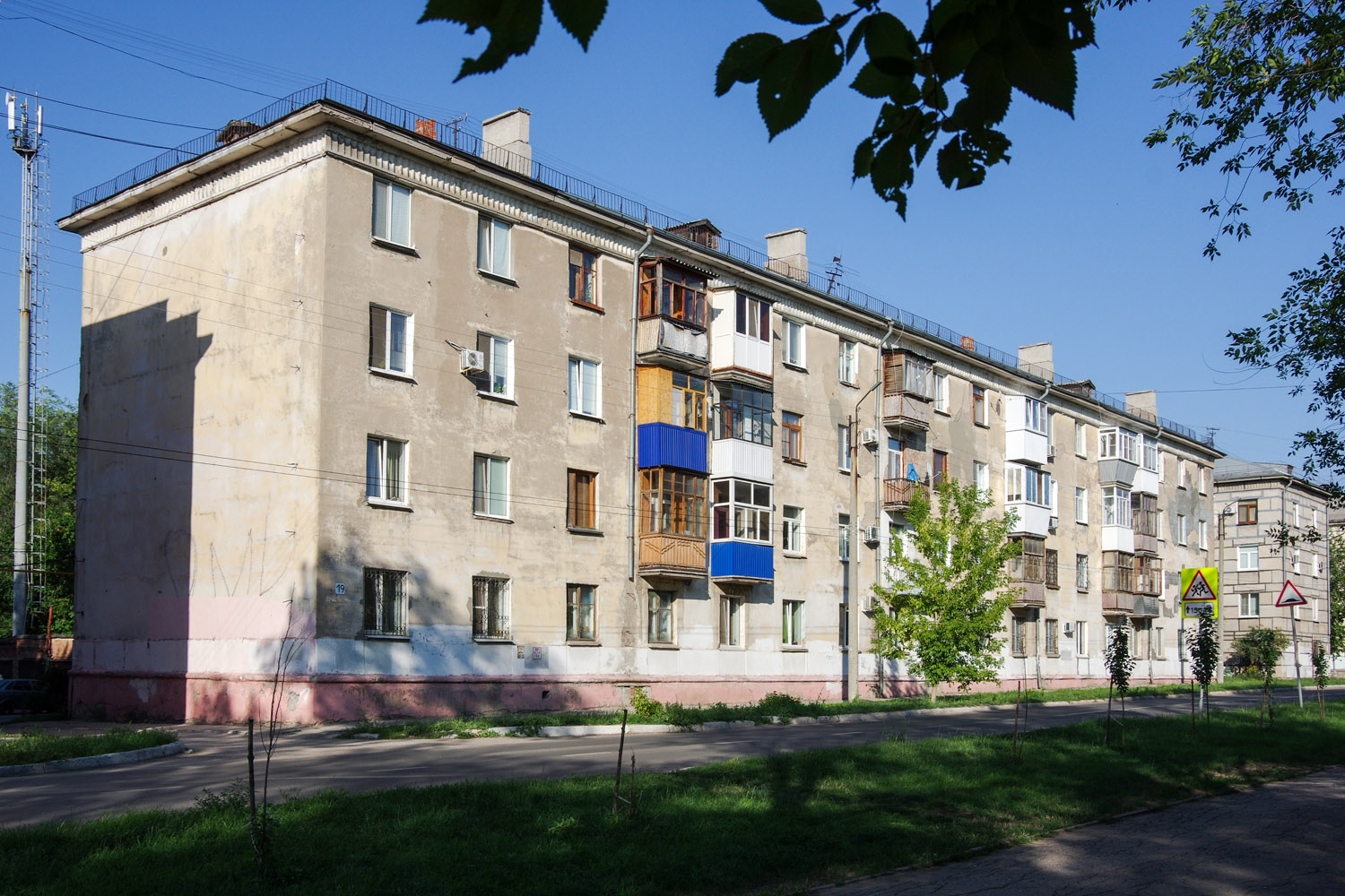 Новокуйбышевск, Улица Чернышевского, 19