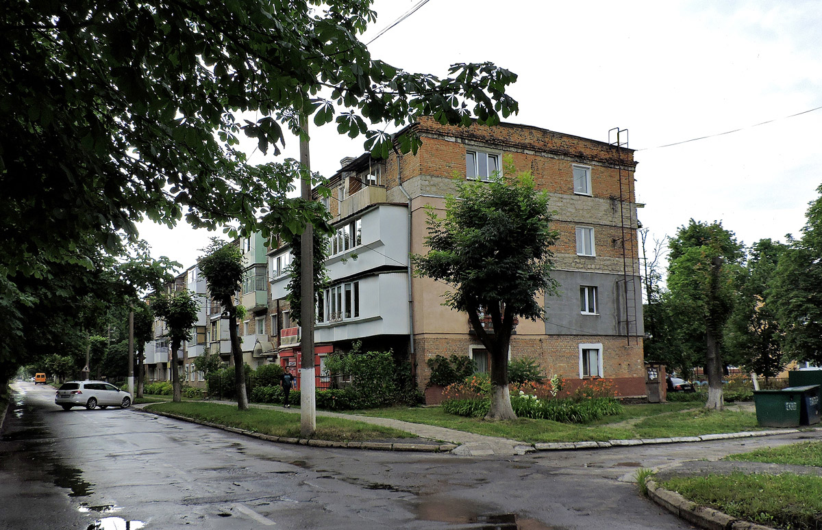Червоноград, Улица Клюсовская, 13