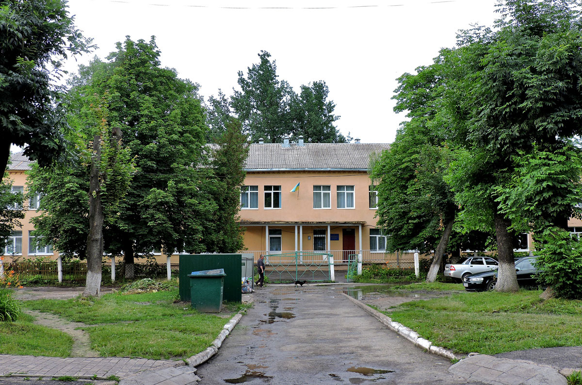 Chervonohrad, Улица Клюсовская, 15А