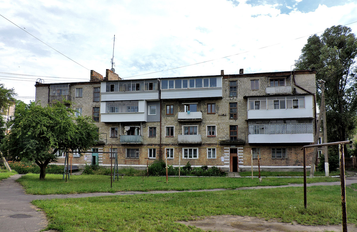 Червоноград, Улица Клюсовская, 11