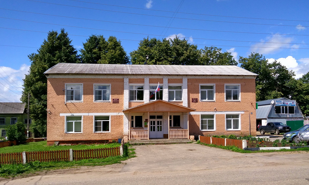Переславский район, прочие н.п., с. Нагорье, улица Адмирала Спиридова, 19