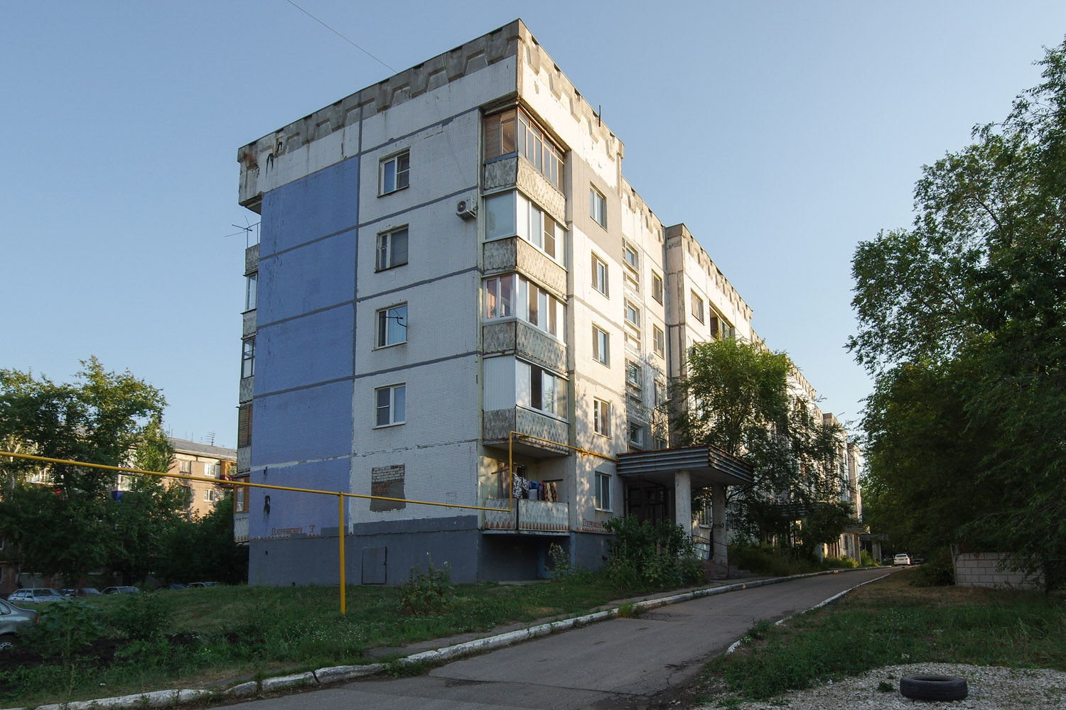 Новокуйбышевск, Улица Дзержинского, 3А
