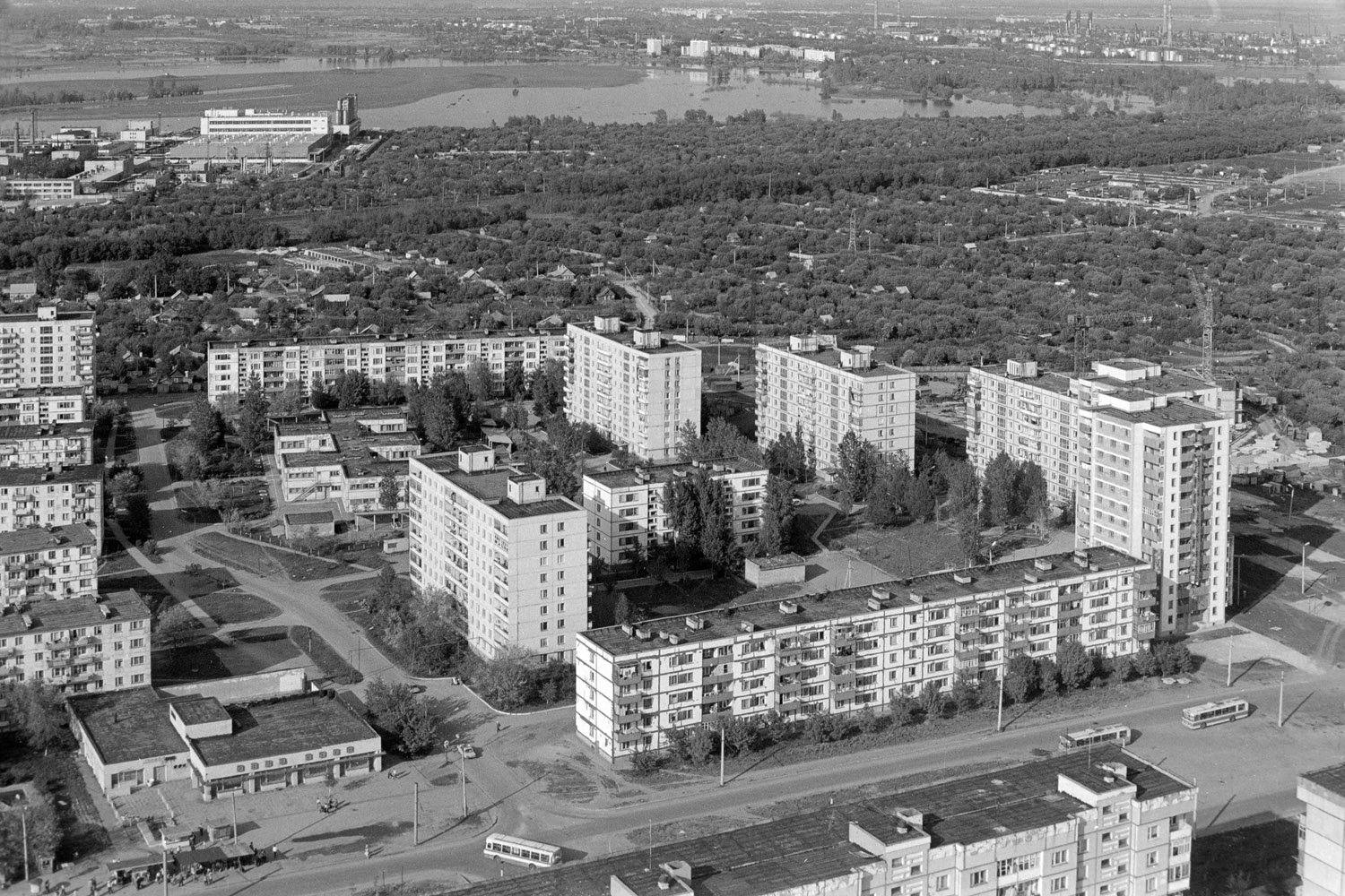 Новокуйбышевск, Улица Будённого, 5; Улица Будённого, 5А; Проспект Победы, 45; Проспект Победы, 47А; Улица Будённого, 10 (кафе)