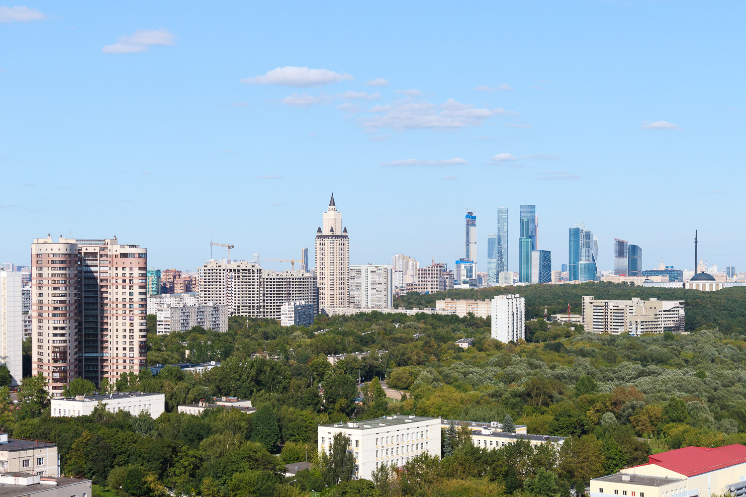 Москва, Давыдковская улица, 16; Давыдковская улица, 10 корп. 6; Славянский бульвар; Давыдковская улица, 10 корп. 5; Давыдковская улица, 3; Кременчугская улица, 11 стр. 4; Давыдковская улица, 5; Давыдковская улица, 6; Давыдковская улица, вл. 7. Москва — Панорамы