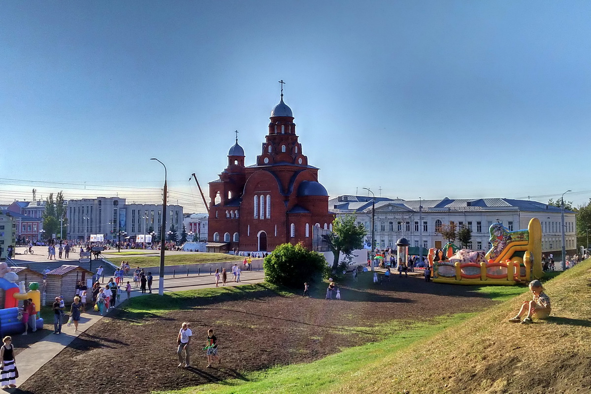 Владимир, Дворянская улица, 3; Дворянская улица, 2; Дворянская улица, 1