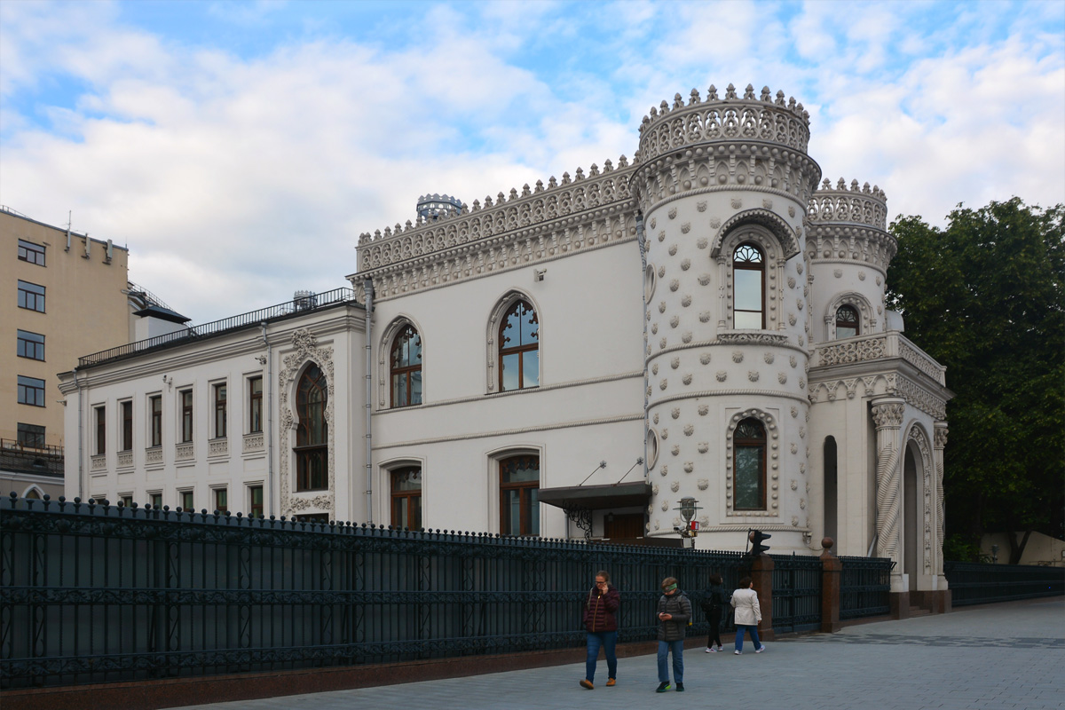 Москва, Улица Воздвиженка, 16 стр. 1