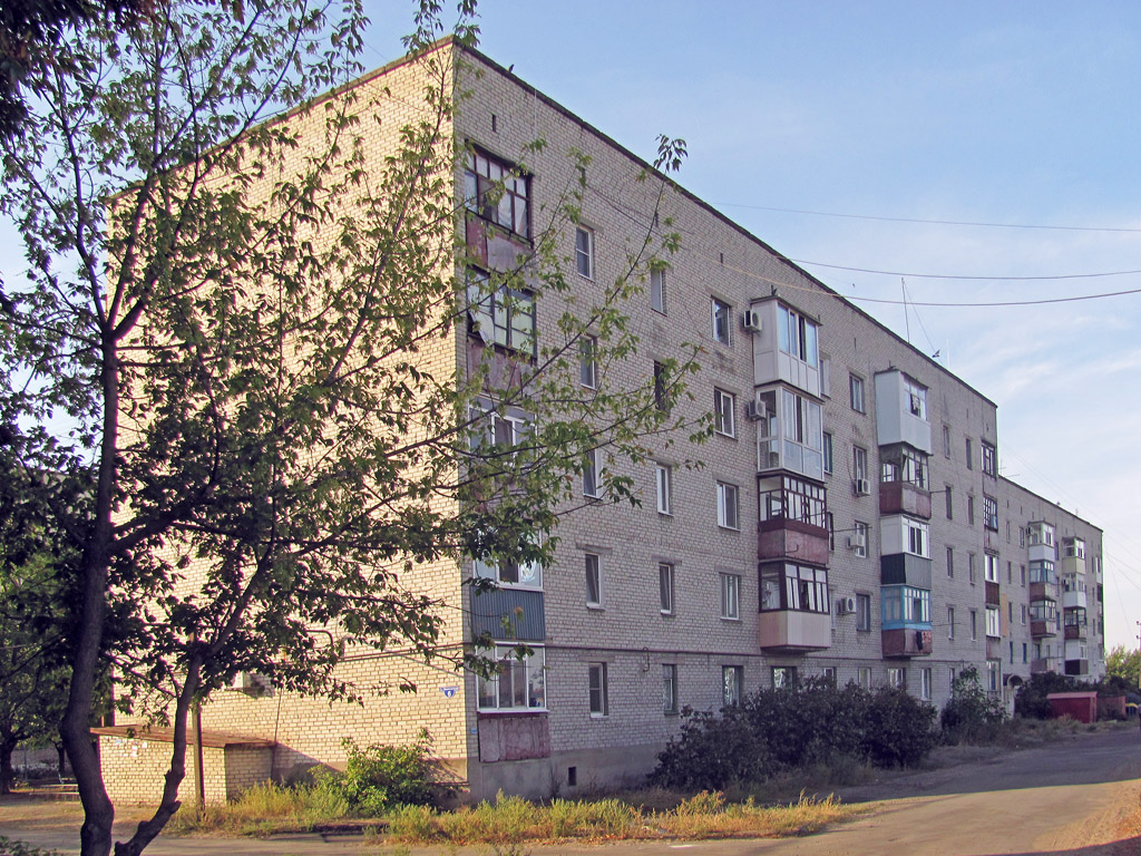 Красный Лиман, Переездная улица, 3А; Привокзальная улица, 6