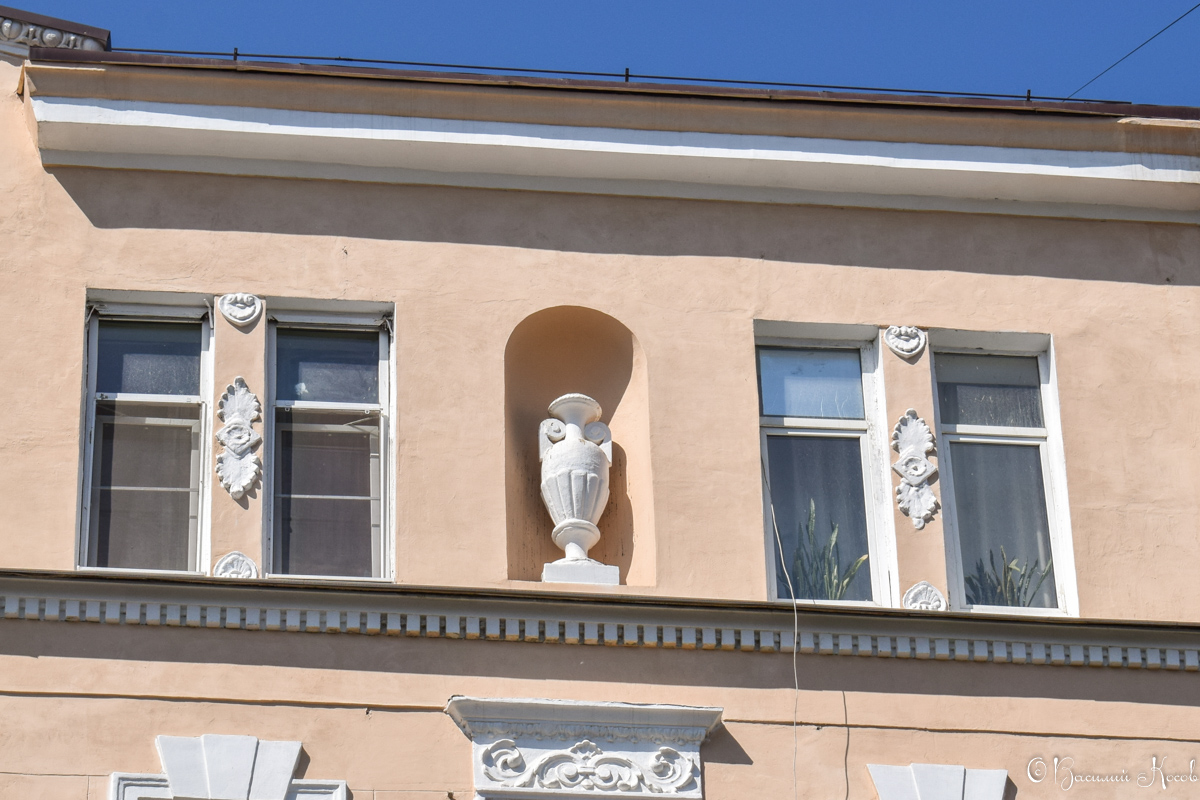 Ростов-на-Дону, Большая Садовая улица, 95