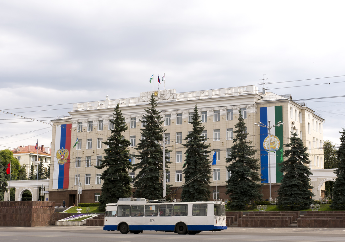 Уфа, Проспект Октября, 120