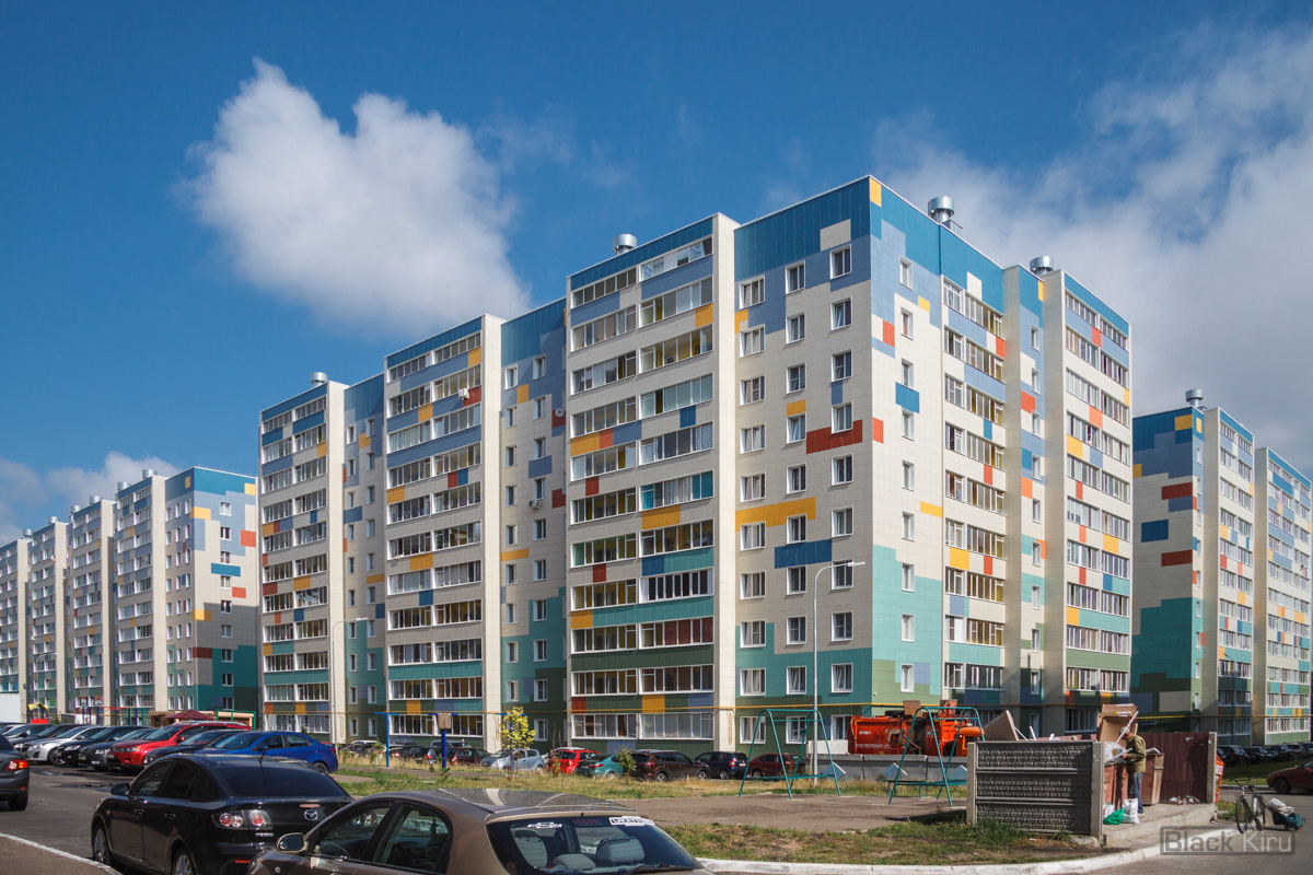 Зеленодольск, Проспект Строителей, 24; Проспект Строителей, 20