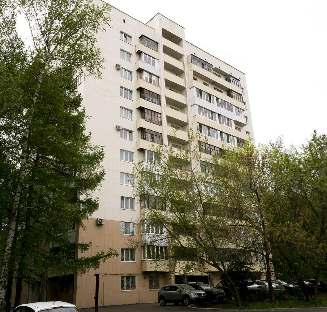 Уфа, Улица Комарова, 14