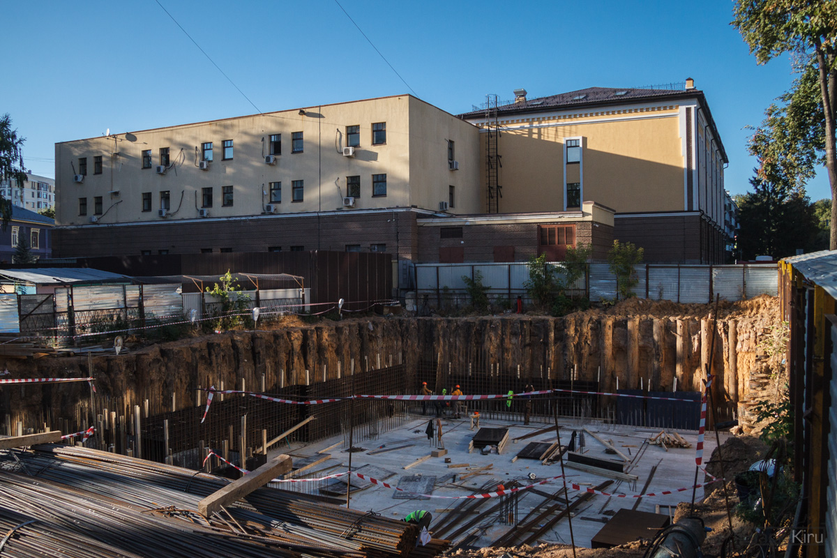 Казань, Улица Волкова, 61; Улица Достоевского, 18 / Улица Волкова, 75