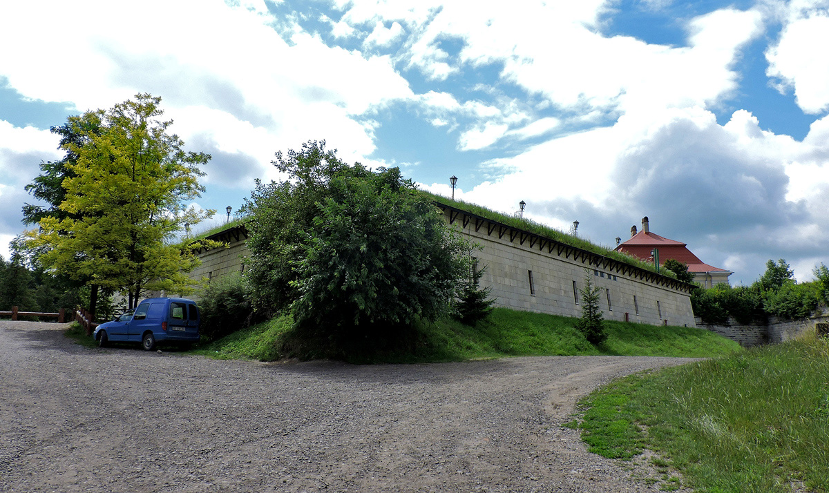 Золочев, Тернопольская улица, 4