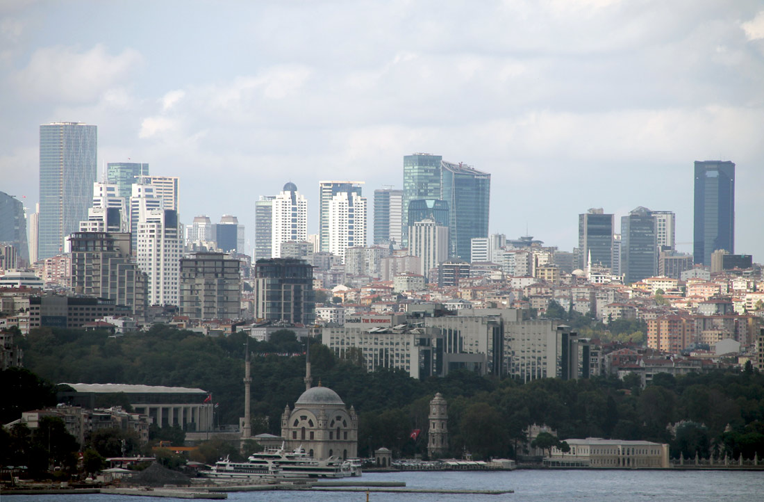 Стамбул, Bueyuekdere Caddesi, 127; Bueyuekdere Caddesi, 127b; Esentepe Mahallesi, Büyükdere Cd. No:151; Dolmabahçe Camii; Vişnezade Mahallesi, Meclis-i Mebusan Cd 38 A; Esentepe Mahallesi, Kore Şehitleri Cd. No: 16