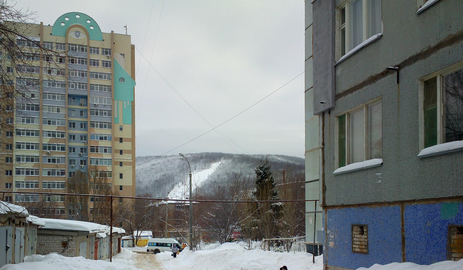 Самара, Батайская улица, 20; Пос. Красная Глинка, 4-й квартал, 12