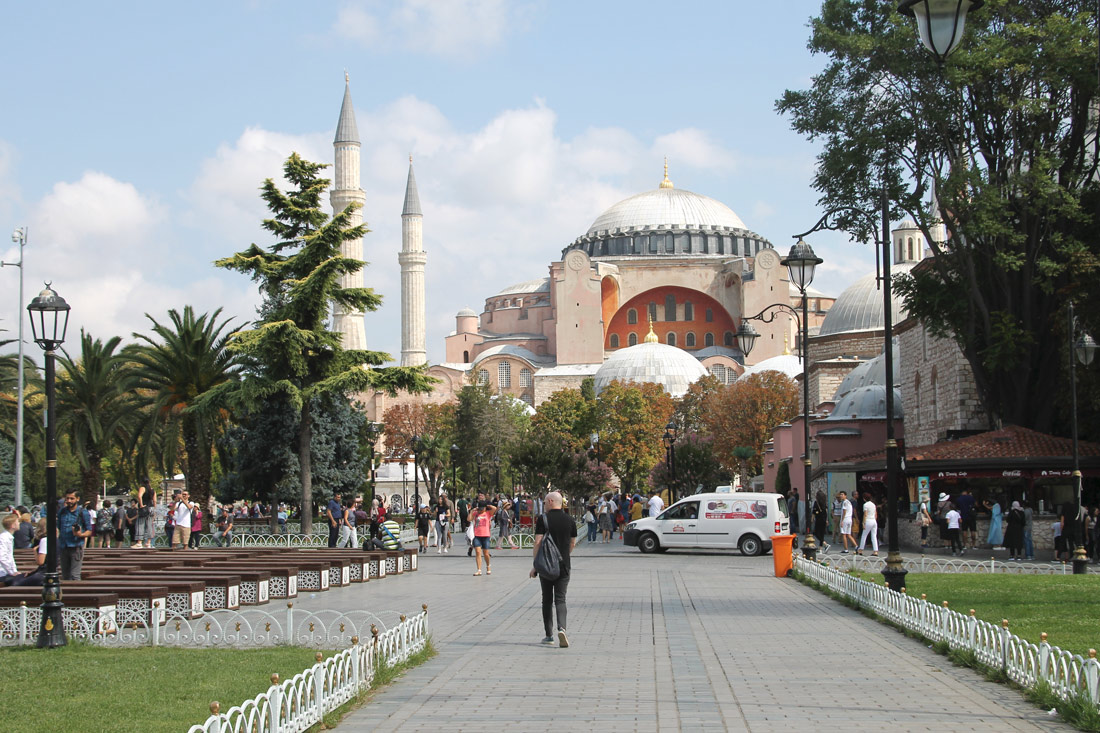 Стамбул, Sultan Ahmet Mahallesi, Ayasofya Meydanı