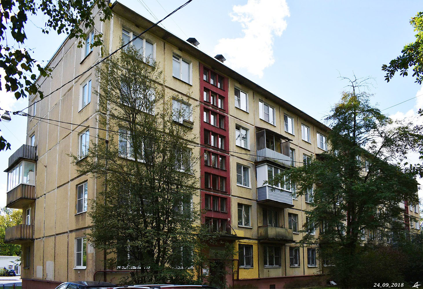 Санкт-Пецярбург, Торжковская улица, 32