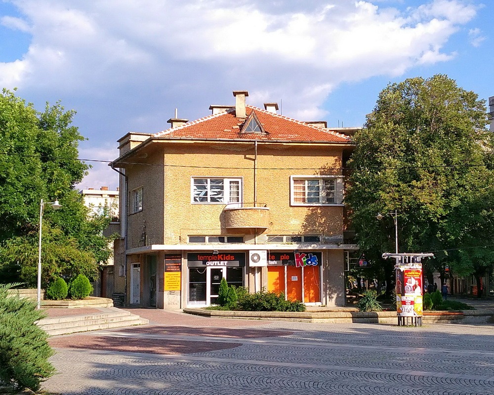Сливен, Булевард Цар Освободител, 39