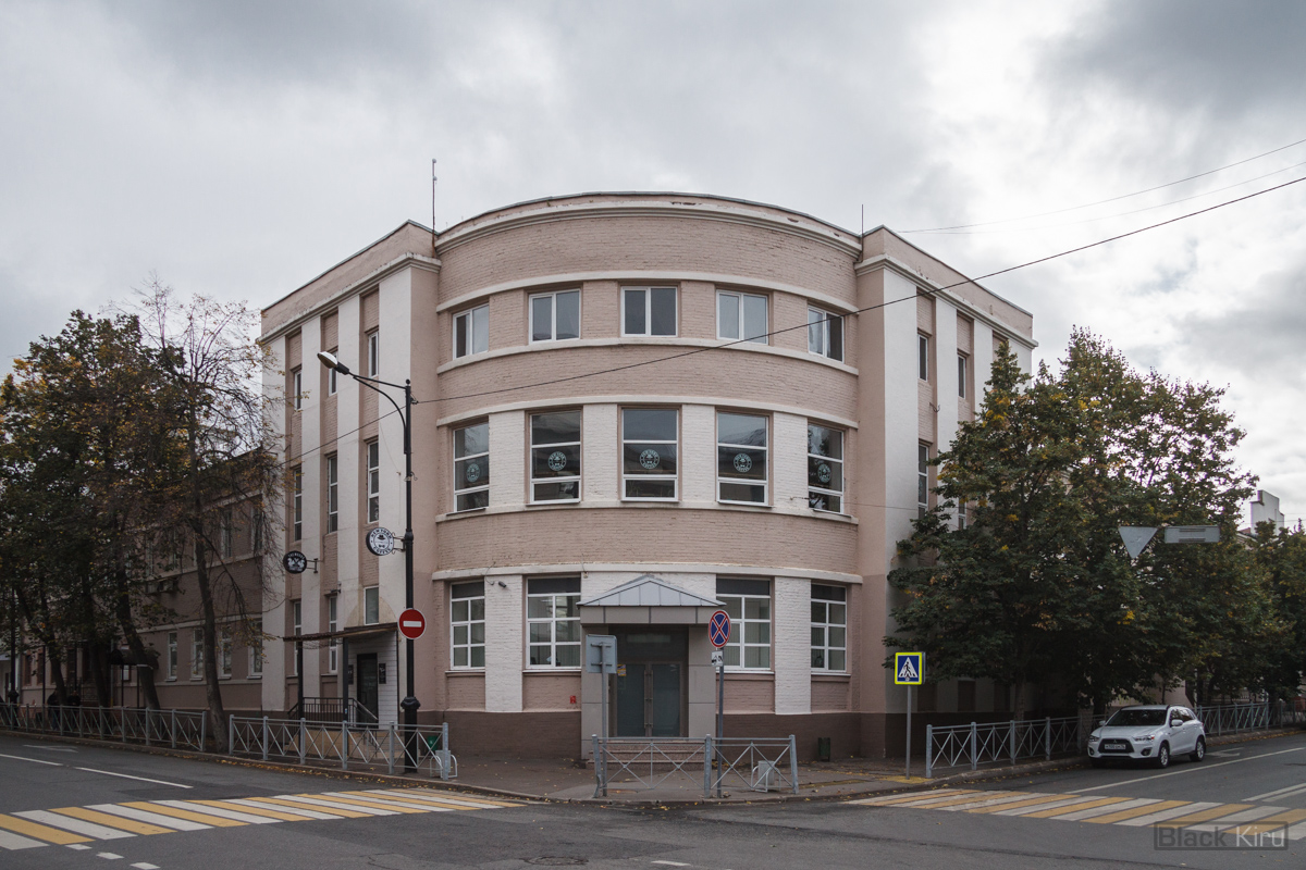 Казань, Большая Красная улица, 34 / Улица Лобачевского, 16