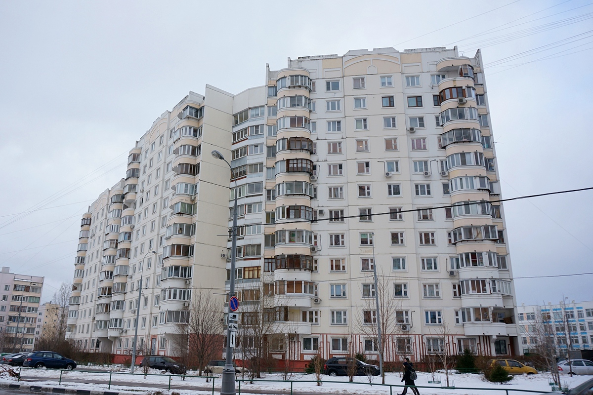 Москва, Улица Адмирала Лазарева, 64