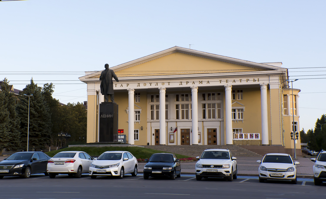Альметьевск, Улица Ленина, 37