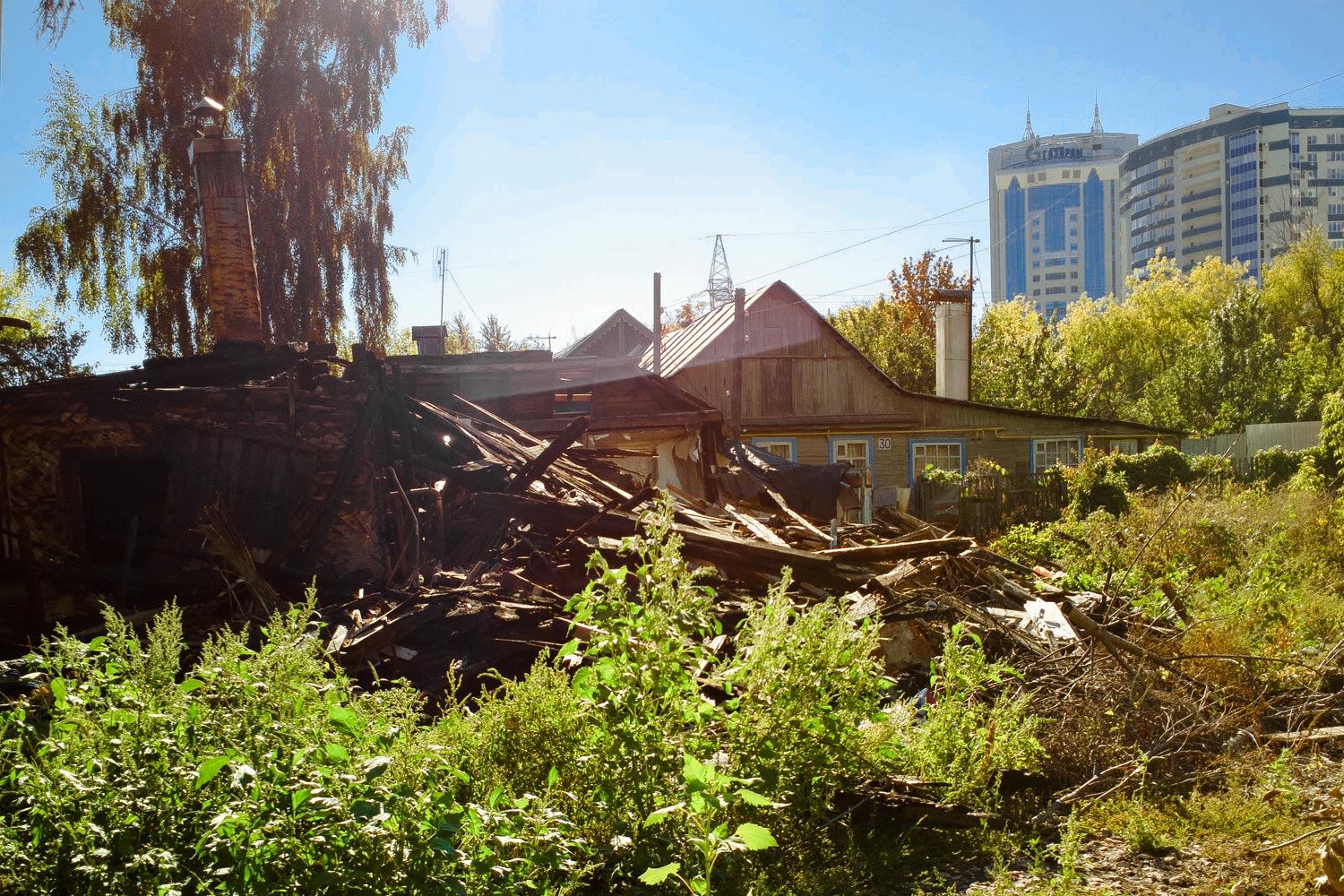 Самара, Конноармейская улица, 19; Улица Лейтенанта Шмидта, 30; Ново-Садовая улица, 106Л корп. 2; Ново-Садовая улица, 106А корп. 1