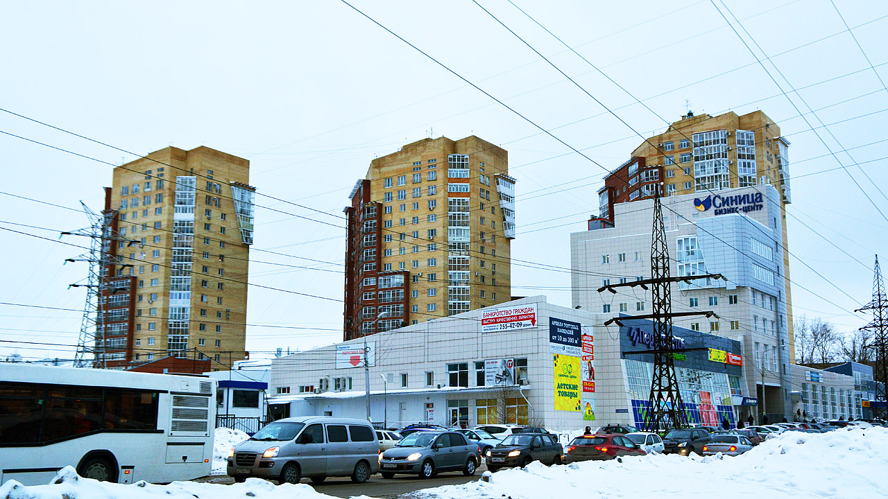Perm, Улица Снайперов, 3; Стахановская улица, 43; Улица Снайперов, 1; Стахановская улица, 45; Стахановская улица, 45Б