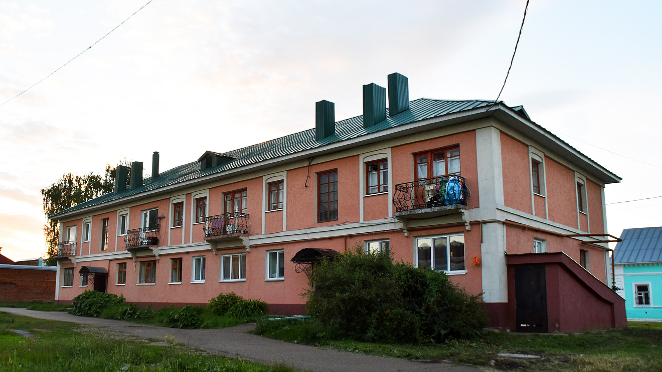 Елабуга, Большая Покровская улица, 8