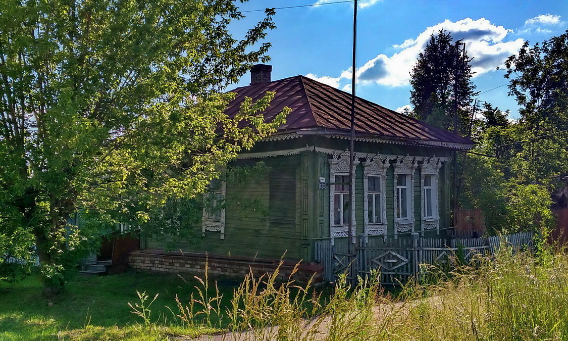Петровское, Октябрьская улица, 36