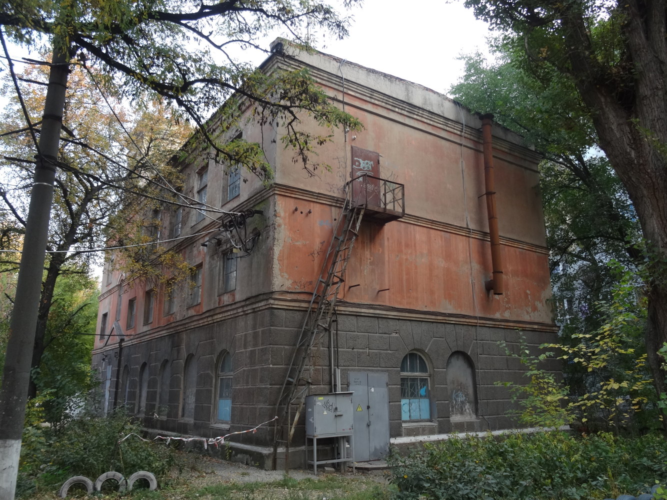 Днепр, Проспект Богдана Хмельницкого, 31*