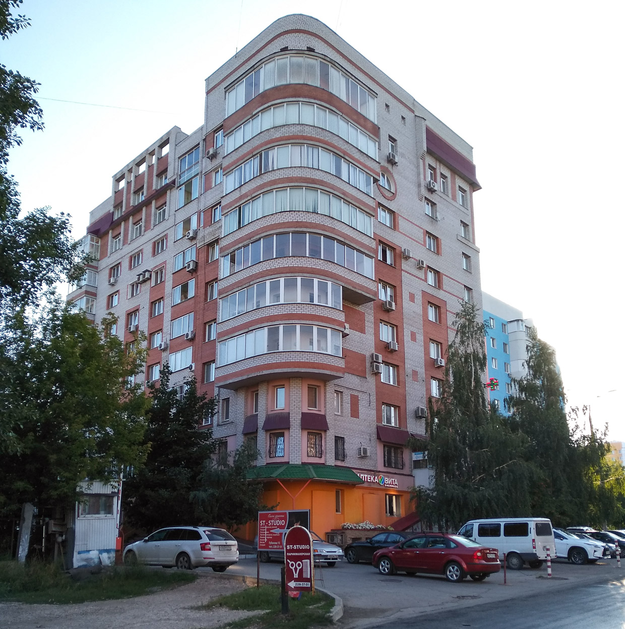 Самара, Улица Губанова, 15