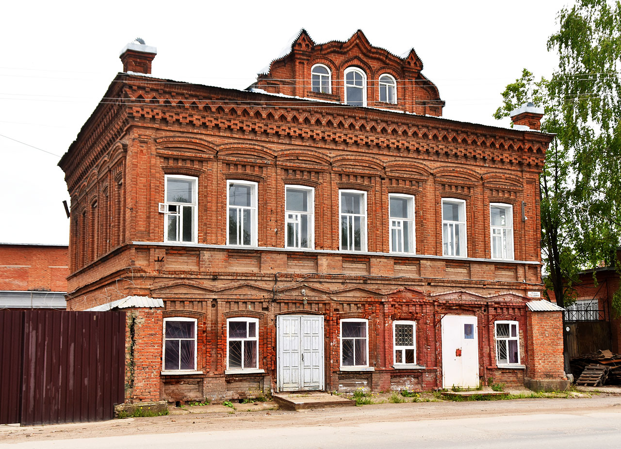 Воткинск, Улица Гагарина, 3