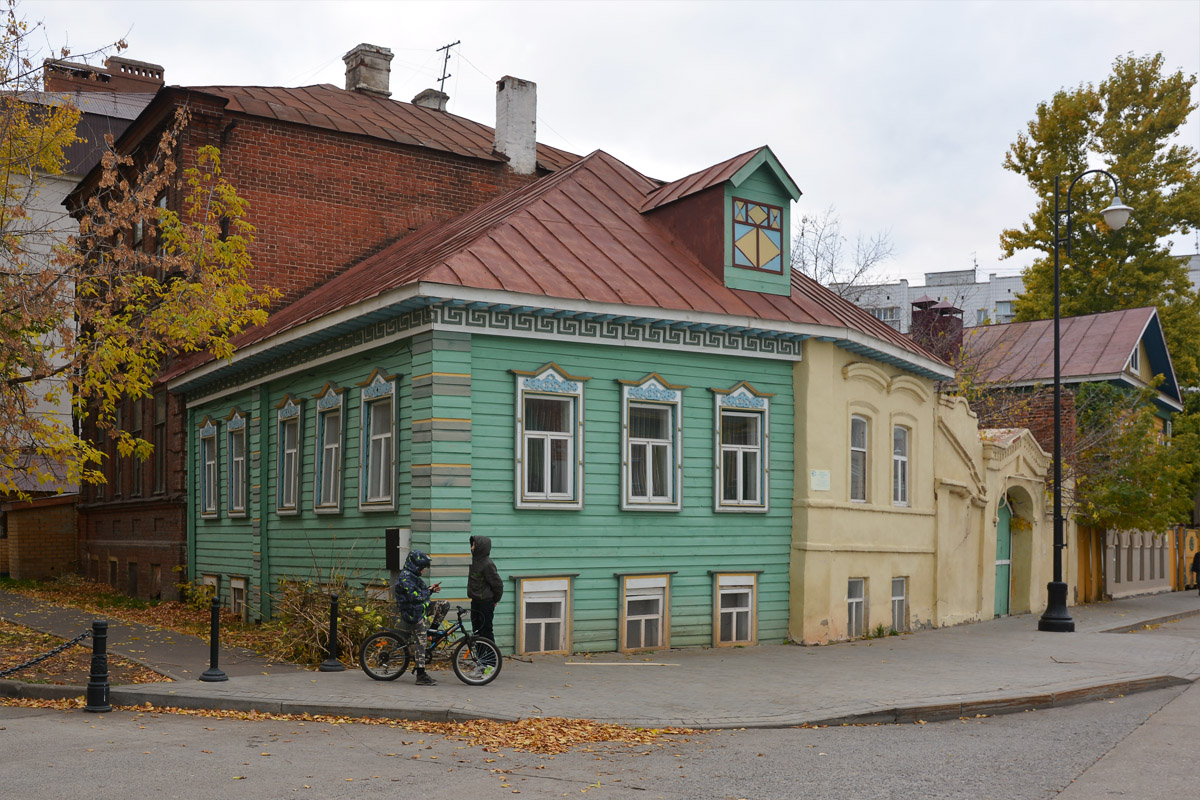 Казань, Улица Каюма Насыри, 12