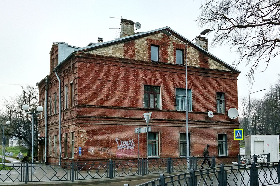 Псков, Улица Калинина, 28