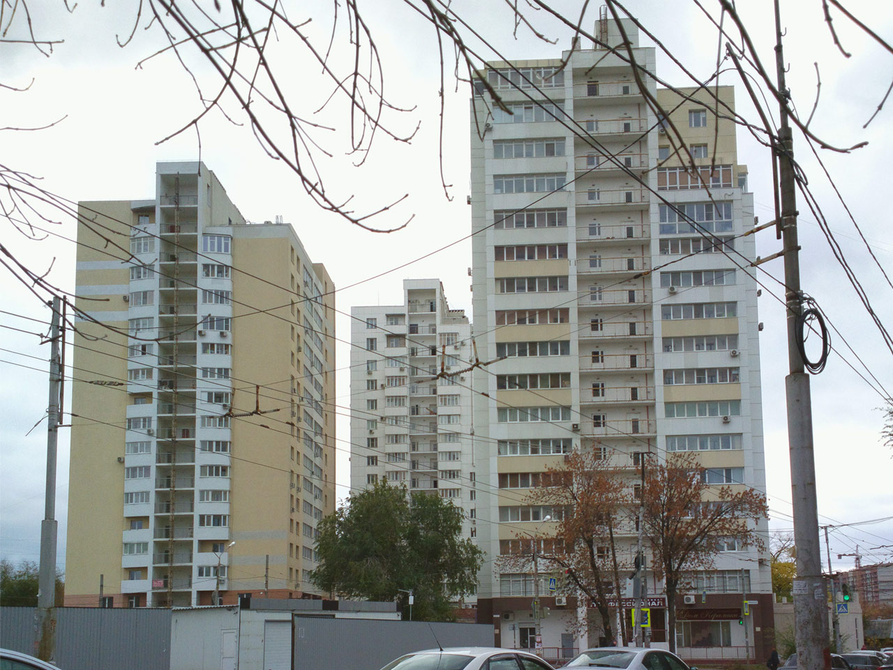 Самара, Улица Буянова, 131 / Улица Маяковского, 89; Никитинская улица, 106 / Улица Маяковского, 95